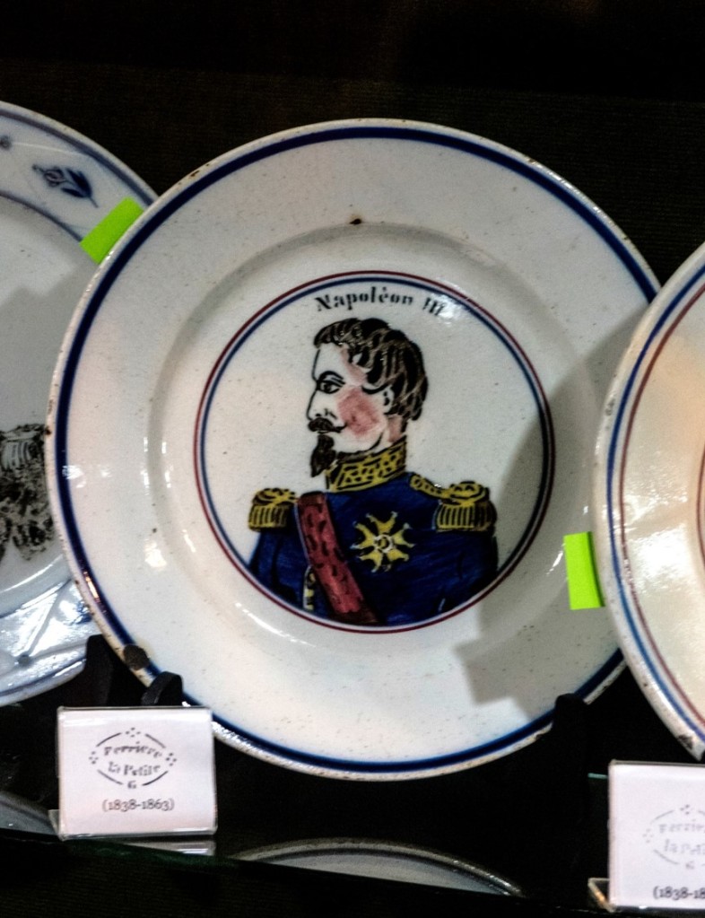 assiette réalisée en l’honneur de Napoléon III (seconde moitié du XIXème siècle)